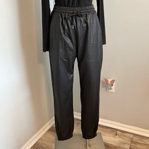 🆕 NASTY GAL (QED London) Black Faux Leather Joggers ~ US Medium